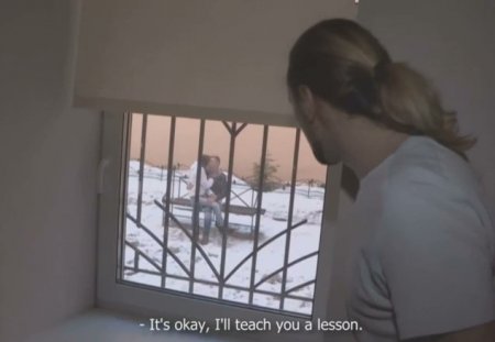 Понял что жена изменяет и заказал изнасилование